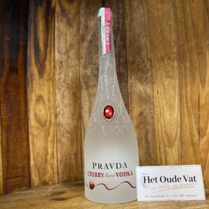 Pravda Cherry 70cl